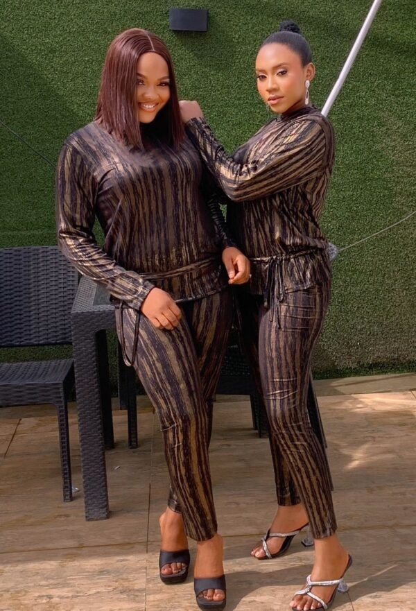 2 Piece Set